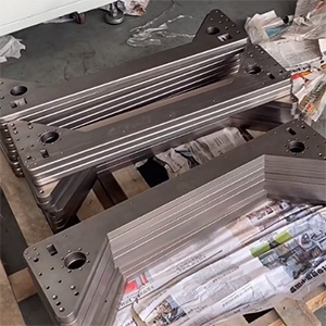 厚20mm鋼板矯平機(jī)，長(zhǎng)1米高精密零件整平機(jī)，矯平精度5絲內(nèi)